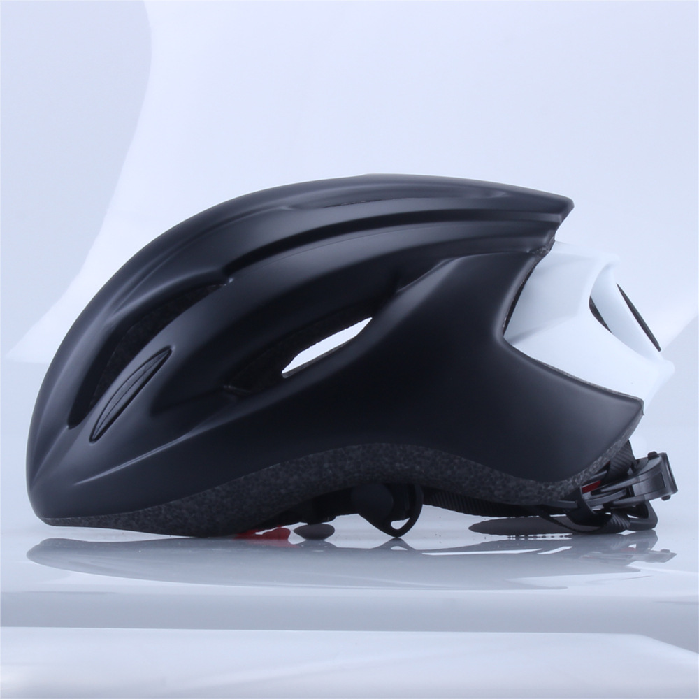 หมวกกันน็อคจักรยานแบบมืออาชีพ  - Mountain Biking Helmet Kids บทวิจารณ์และราคา